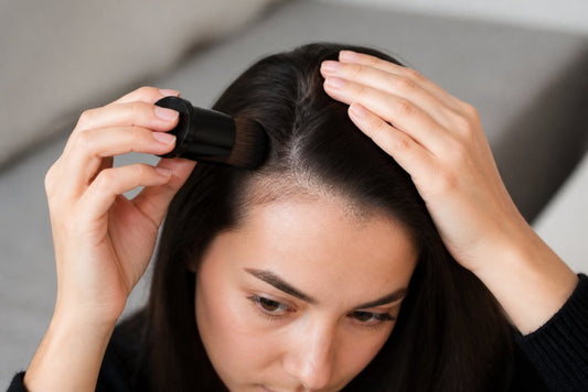 How to Apply Hairline Powder for Thin Hair in 5 Steps